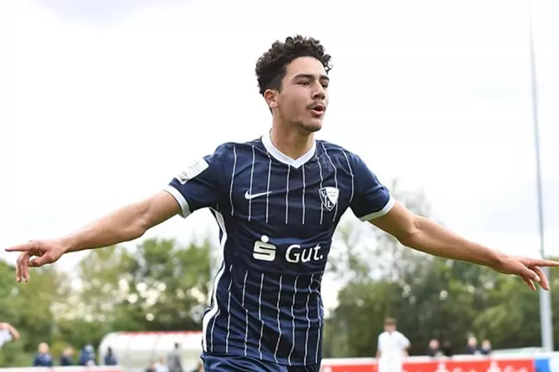 ثنائي تحت السن.. مصدر ليلا كورة: الأهلي اقترب من ضم محمد محمود "مومو" وإنياس عبد الحميد 